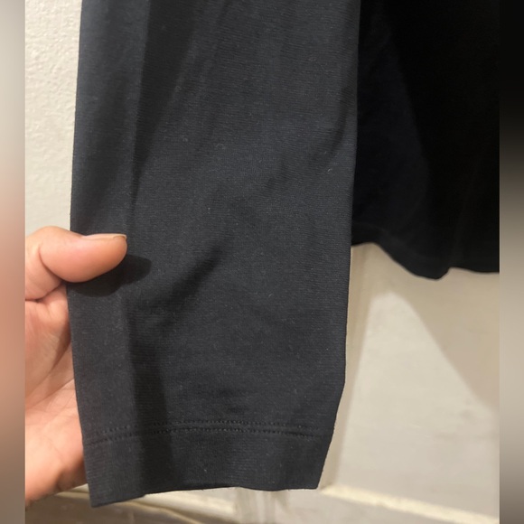 Theory Womans 1/4 Button Up Black Long Sleeves Size Large Preppy - Picture 7 of 12